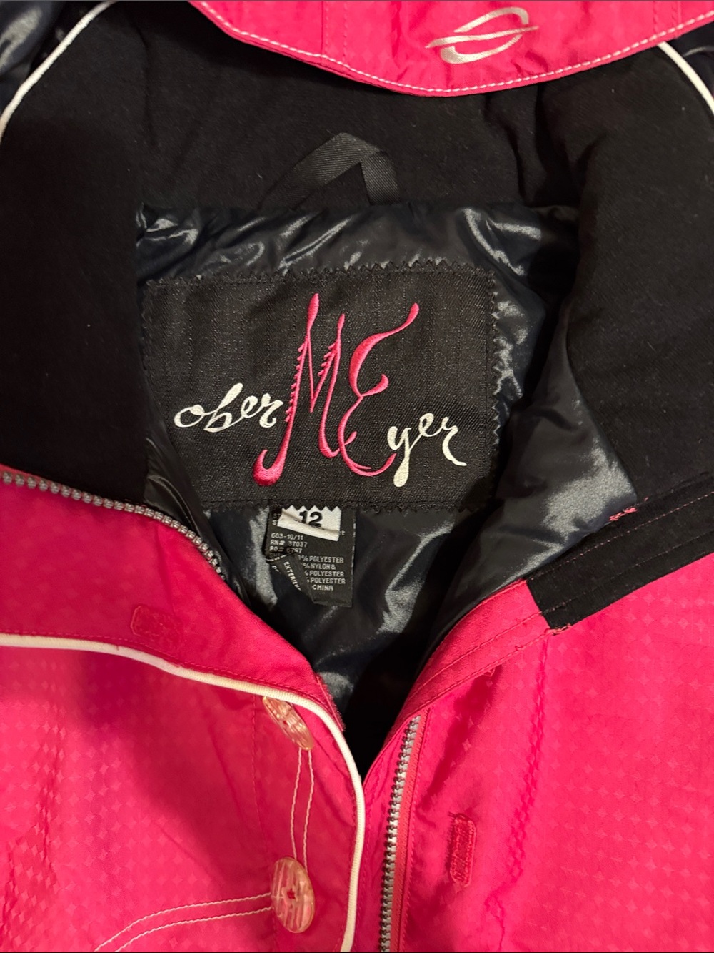 Obermeyer Hot Pink Women's Ski Jacket with Contrast Piping